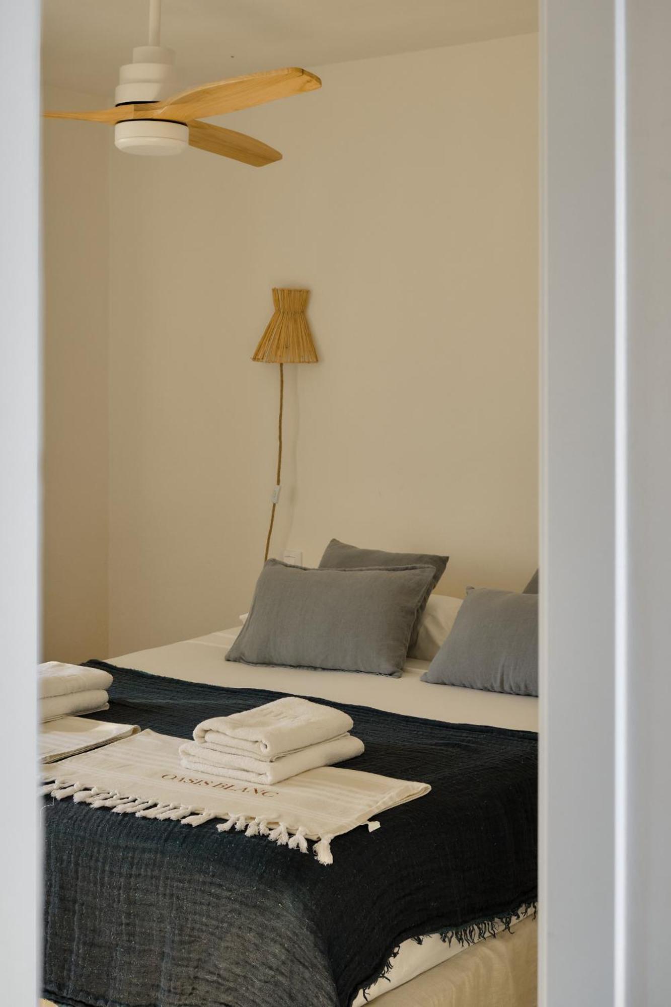Apartament Arenal D'En Castell North Es Mercadal Zewnętrze zdjęcie